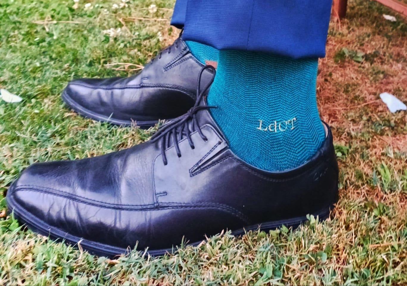 Guía definitiva: Cómo elegir y regalar calcetines personalizados con iniciales