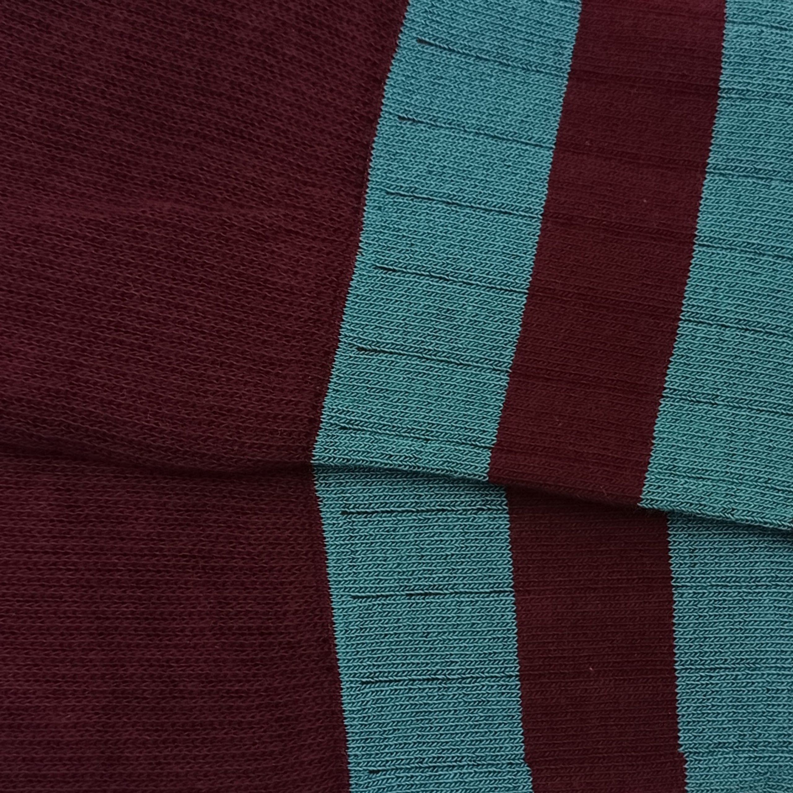 RAYA-GINEBRO-BURDEOS-DETALLE1