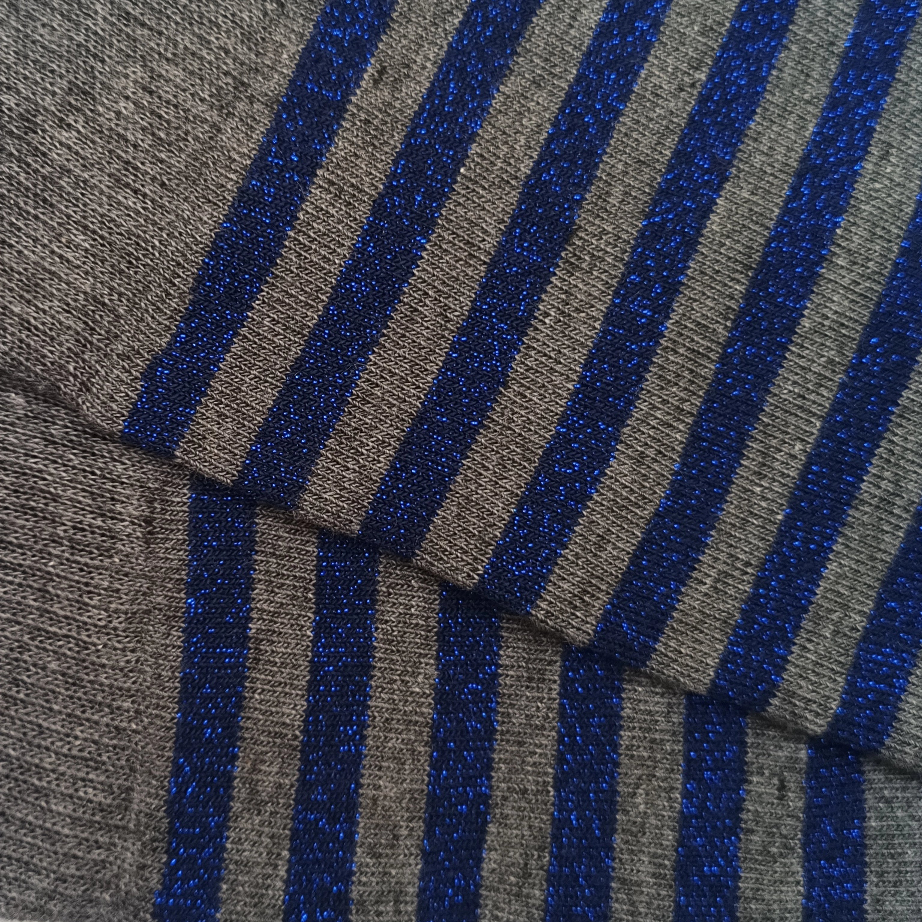 High-neck, fine-striped, navy-gray, medium-weight, Brilli Brilli fabric.