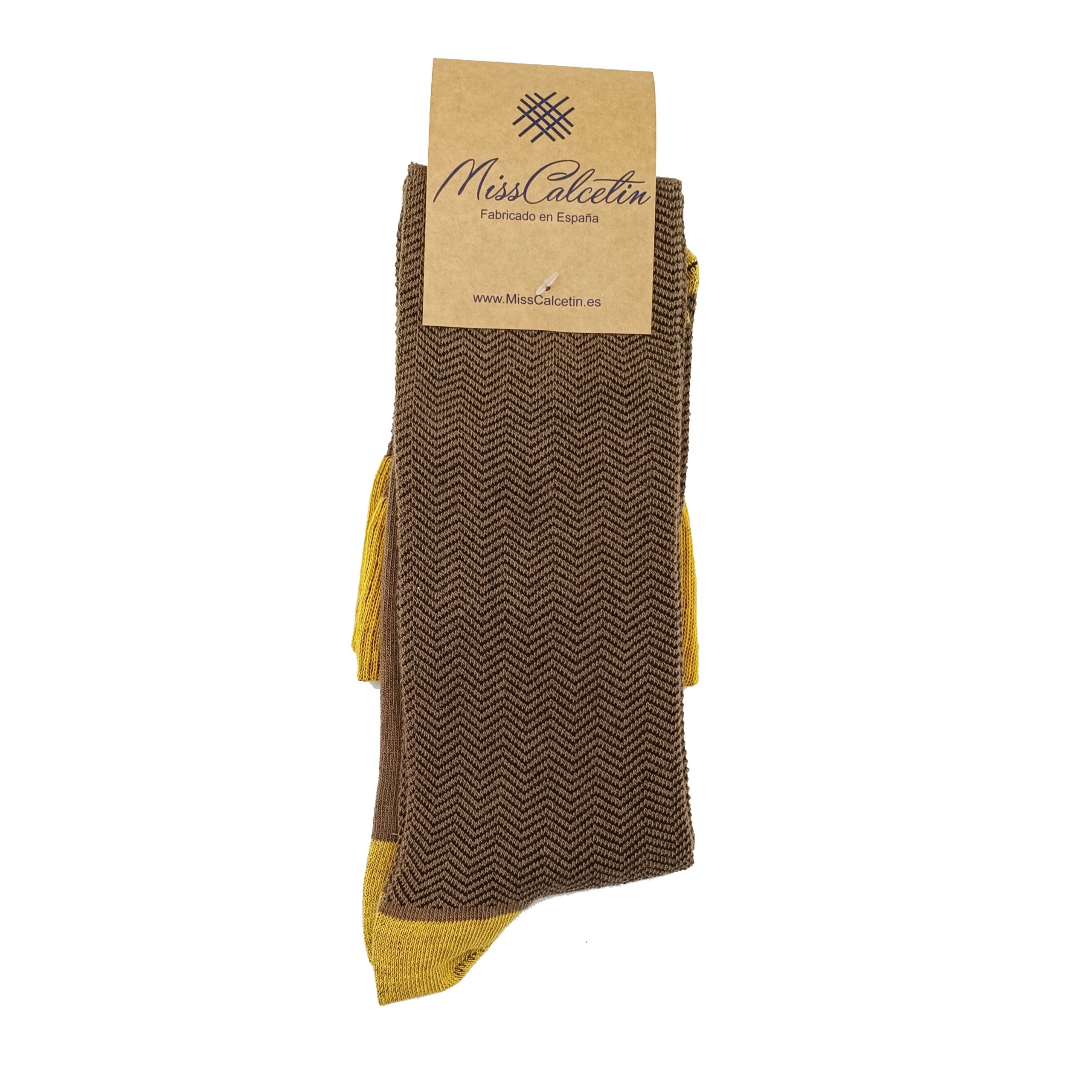 ESPIGA CAÑA ALTA BROWN CURRY CERRADO