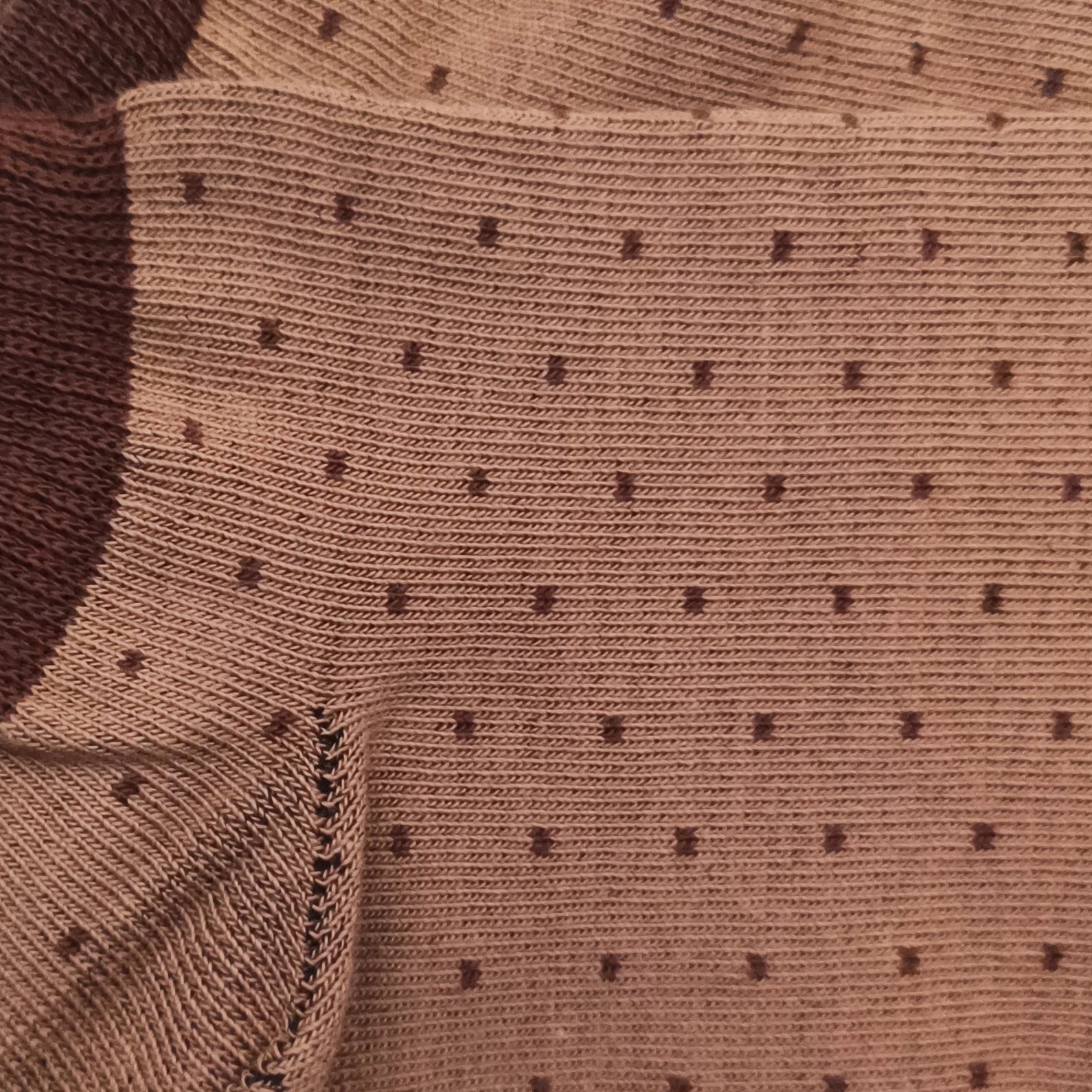 ESPIGA-TOBILLERO-TOPITOS-CAMEL-MARRON-DETALLE