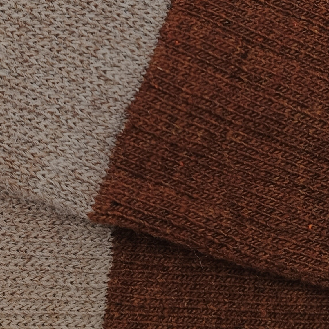 LANA-MARRON-BEIGE-DETALLE